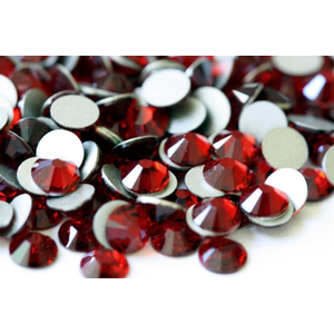 Стразы Siam ss5(1.7-1.9мм) 100 шт