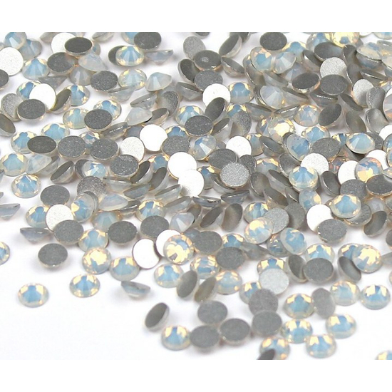 Стразы White Opal ss5 (100 шт)