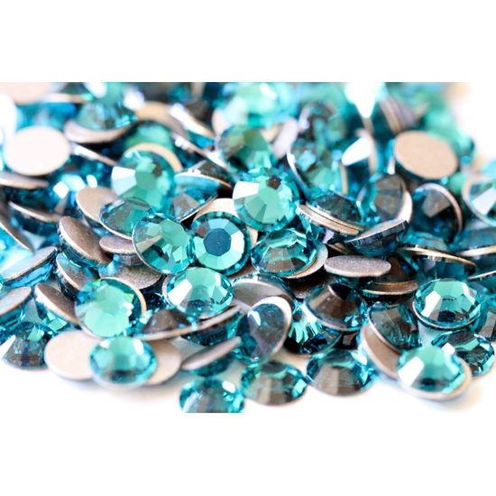 Стразы Blue Zircon ss4 (1.5-1.7мм) 100 шт