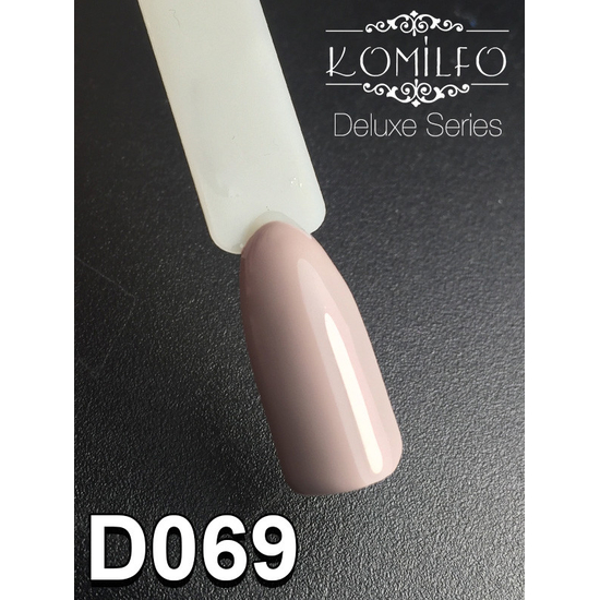 Гель-лак Komilfo Deluxe Series D069 (светлый бежево-серый, эмаль), 8 мл2
