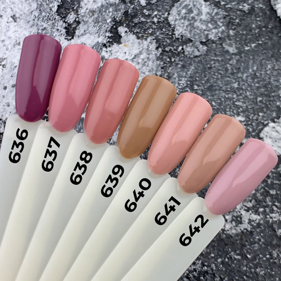 Гель-лак MOON FULL Autum - Winter №639 (Насыщенный латте), 8 мл3