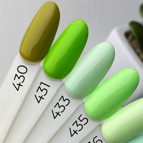 Гель-лак MOON FULL Breeze Color №435, 8 мл2