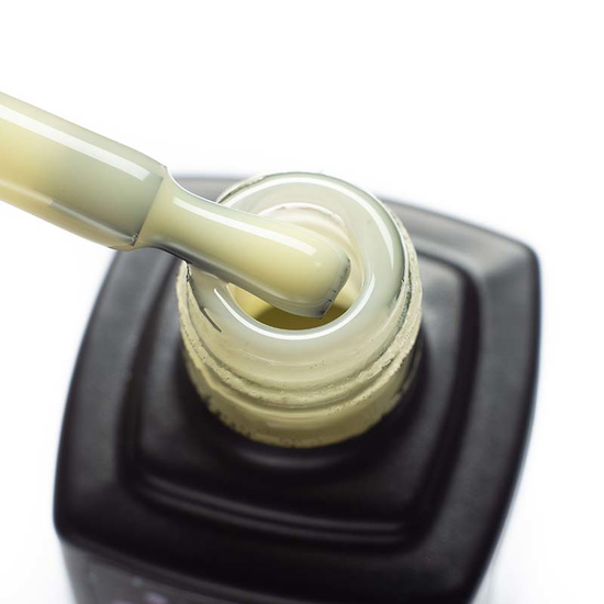 Kira Nails Color Base 004 (банановый желтый), 6 мл, Цвет: 0042