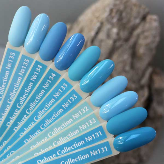 Гель-лак Komilfo Deluxe Series D132 (яркий голубой, эмаль), 8 мл3