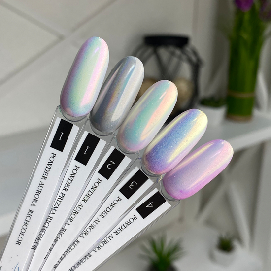 Втирка для ногтей RichColoR Aurora 01, 0,2 г, Цвет: 01
3