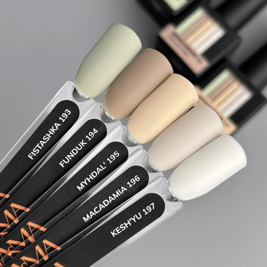 Гель-лак GaMa Gel Polish Monochrome collection 195 Myhdal' 10 мл, Объем: 10 мл
, Цвет: 1953