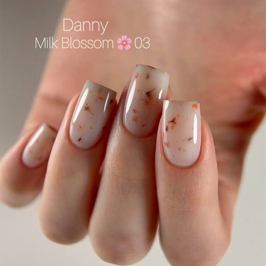 Гель с сухоцветами DANNY Milk Blossom Gel №04 8 мл, Цвет: 046