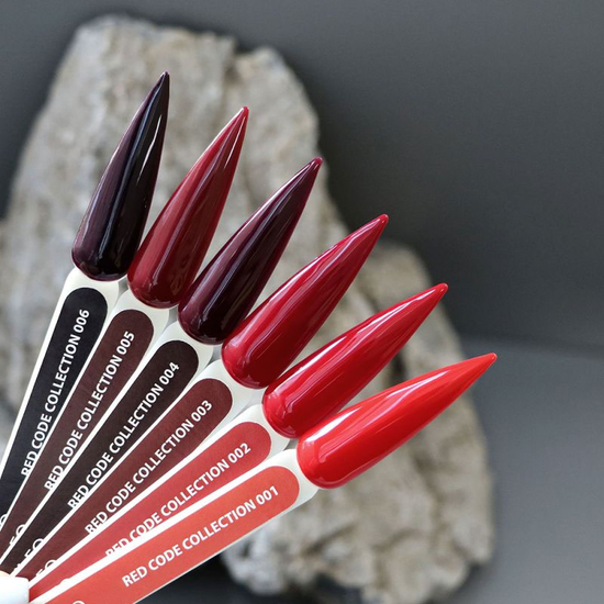 Гель-лак Komilfo Red Code Collection №005 HEMA/TPO free 8 мл, Цвет: 005
4